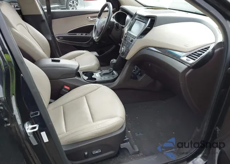 2017 Hyundai Santa Fe Sport 2.0T Ultimate z USA, uszkodzony, nr VIN 5XYZWDLA6HG490063